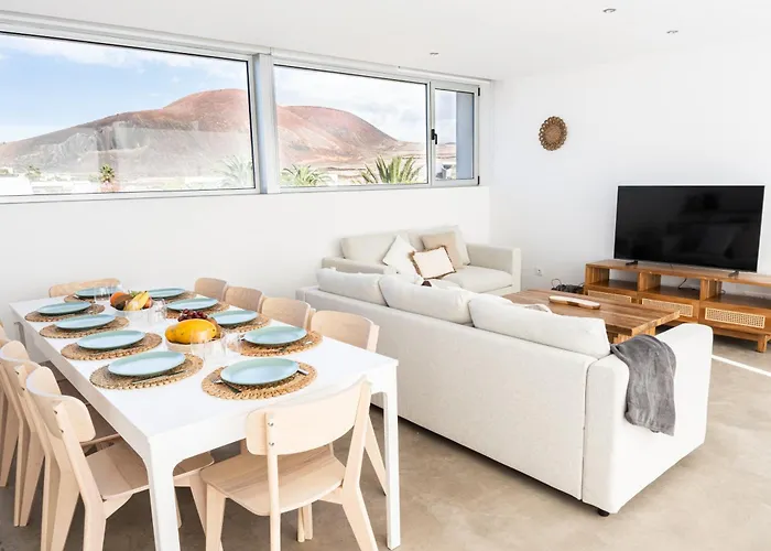 Almara House, Luxury With Heated Pool * La Oliva