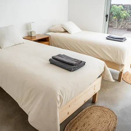 Villa Almara House, Luxury With Heated Pool