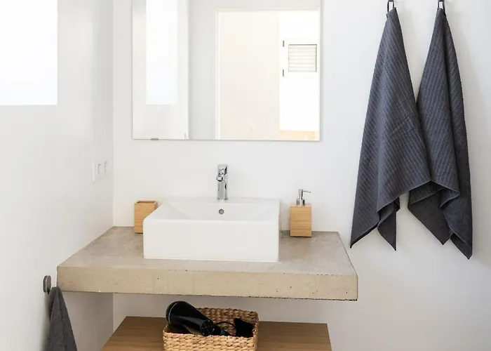 Almara House, Luxury With Heated Pool *