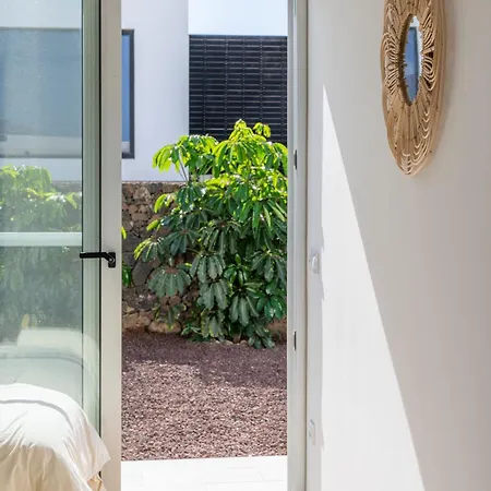 Almara House, Luxury With Heated Pool Βίλα La Oliva